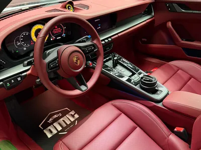 2025 Porsche 911 Carrera