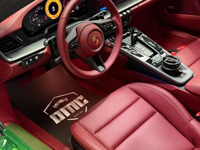 2025 Porsche 911 Carrera