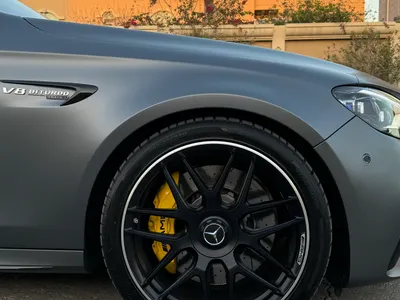 2021 مرسيدس - بنز إي 63إس أي إم جي