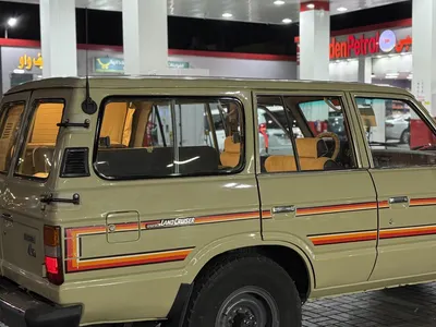 1987 تويوتا لاند كروزر جي اكس