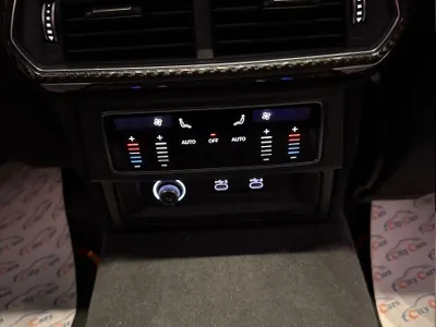 2023 لمبرجيني اوروس بيرفورمانتي