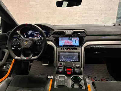 2023 لمبرجيني اوروس بيرفورمانتي