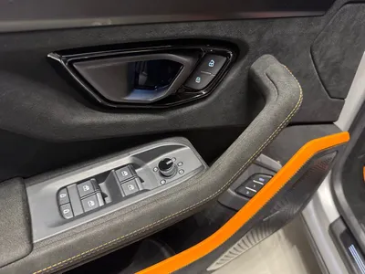 2023 لمبرجيني اوروس بيرفورمانتي