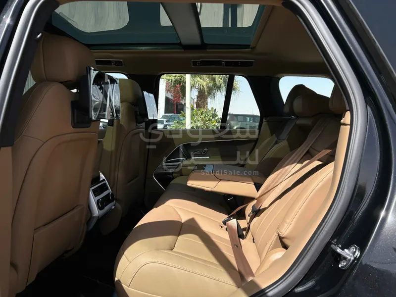 2026 لاند روفر رينج روفر اتش اس اي