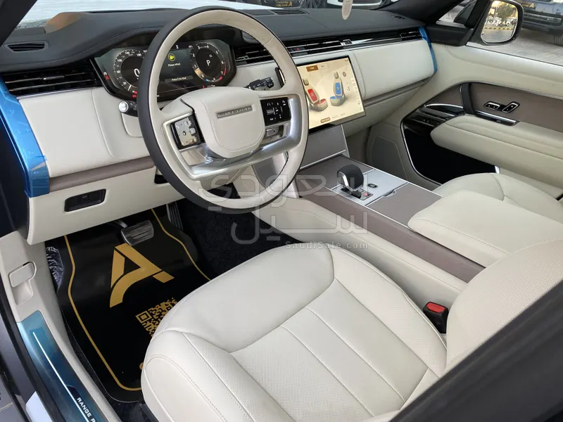 2026 لاند روفر رينج روفر اتش اس اي