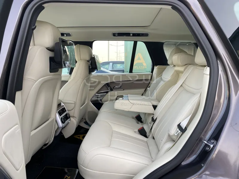 2026 لاند روفر رينج روفر اتش اس اي