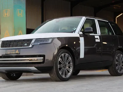 2026 لاند روفر رينج روفر اتش اس اي