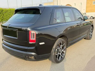 2021 رولز رويس كولينان بلاك بادج