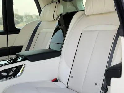 2021 رولز رويس كولينان بلاك بادج