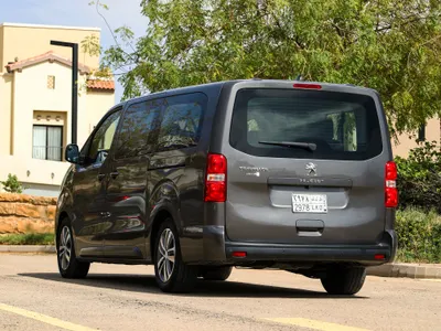 2024 بيجو ترافلر