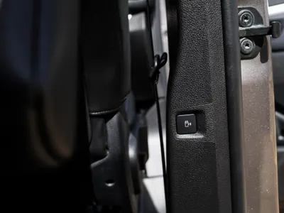 2024 بيجو ترافلر