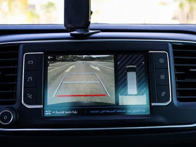 2024 بيجو ترافلر