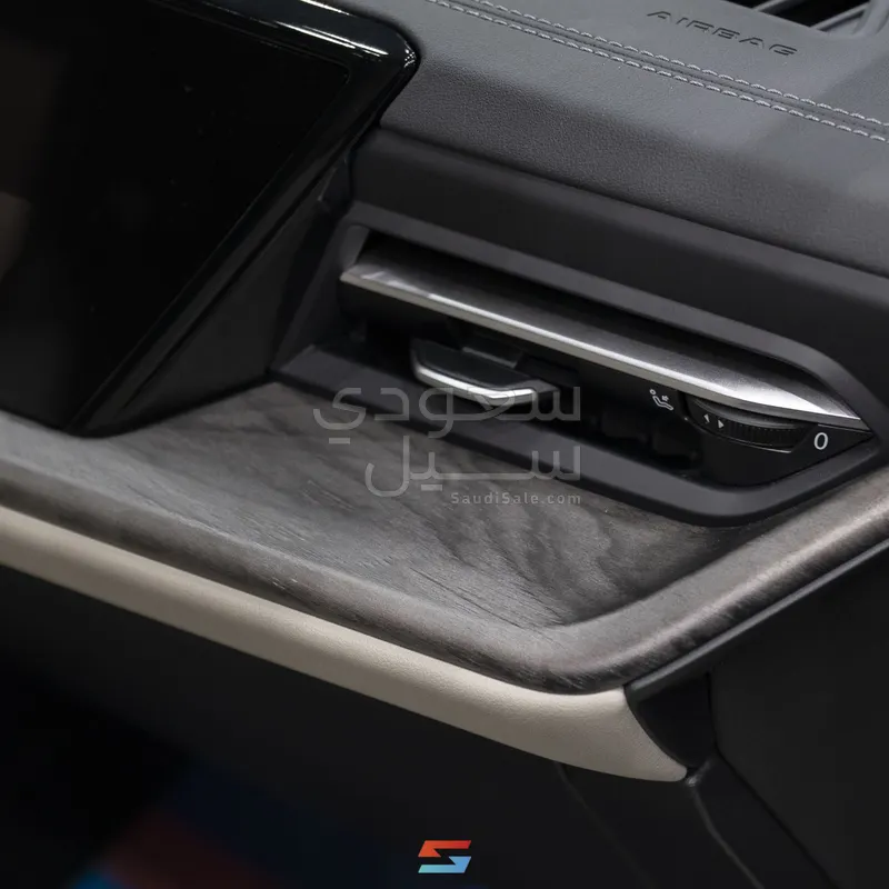 2025 اودي كيو 5 اس لاين