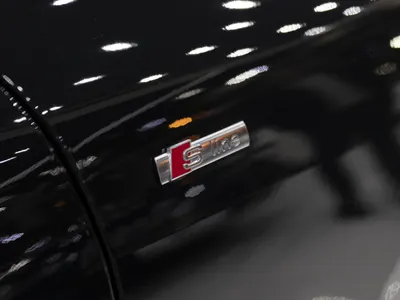 2025 اودي كيو 5 اس لاين