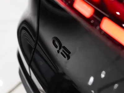 2025 اودي كيو 5 اس لاين