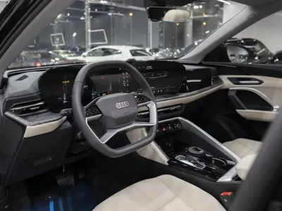 2025 اودي كيو 5 اس لاين