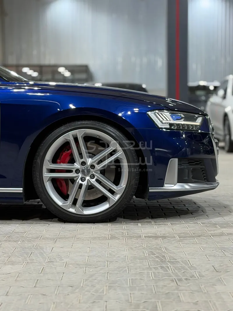 2020 اودي اس 8