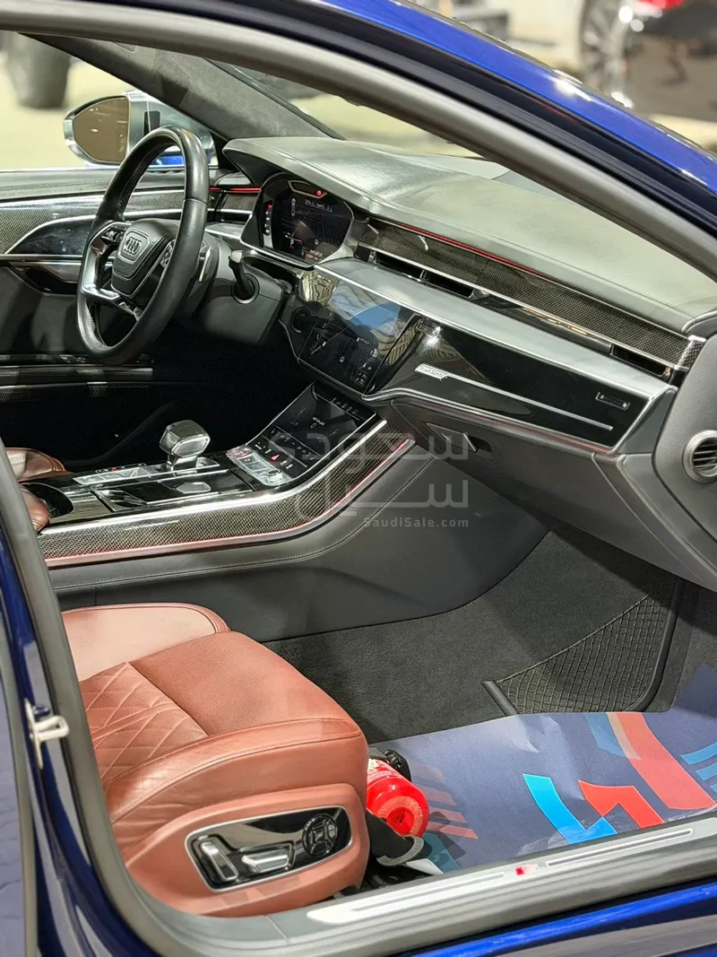 2020 اودي اس 8