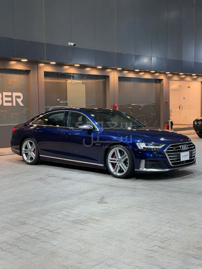 2020 اودي اس 8