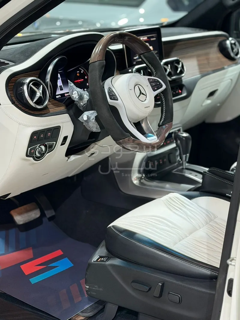 2020 مرسيدس - بنز إكس