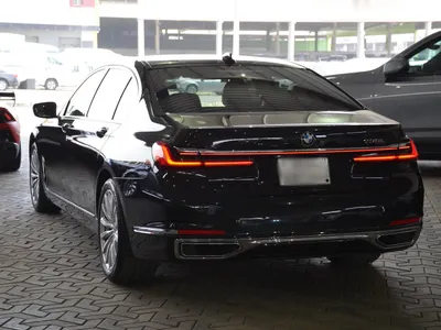 2021 بي ام دبليو الفئة السابعة 730 أي