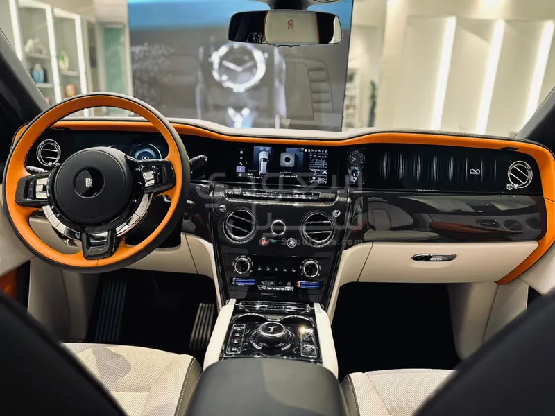 2026 رولز رويس كولينان بلاك بادج