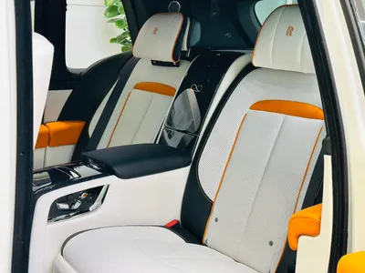 2026 رولز رويس كولينان بلاك بادج