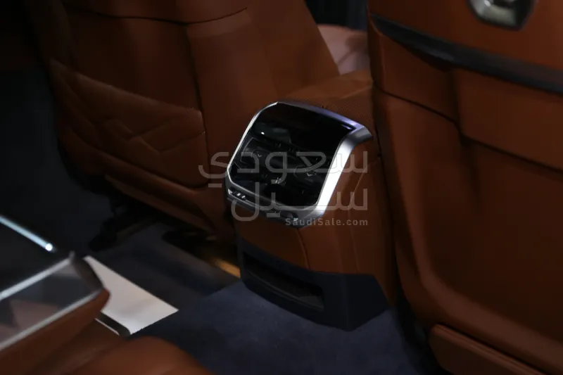 2026 بي ام دبليو الفئة السابعة 760أي