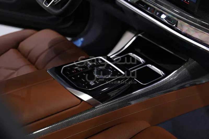 2026 بي ام دبليو الفئة السابعة 760أي