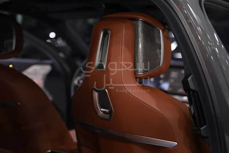 2026 بي ام دبليو الفئة السابعة 760أي