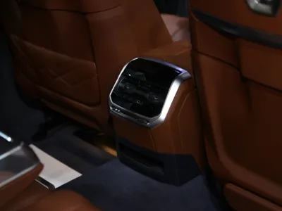 2026 بي ام دبليو الفئة السابعة 760أي