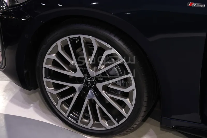 2025 اودي اي 5