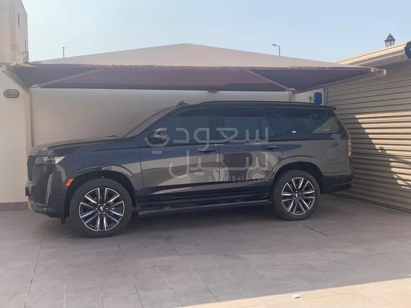 2023 كاديلاك اسكاليد سبورت