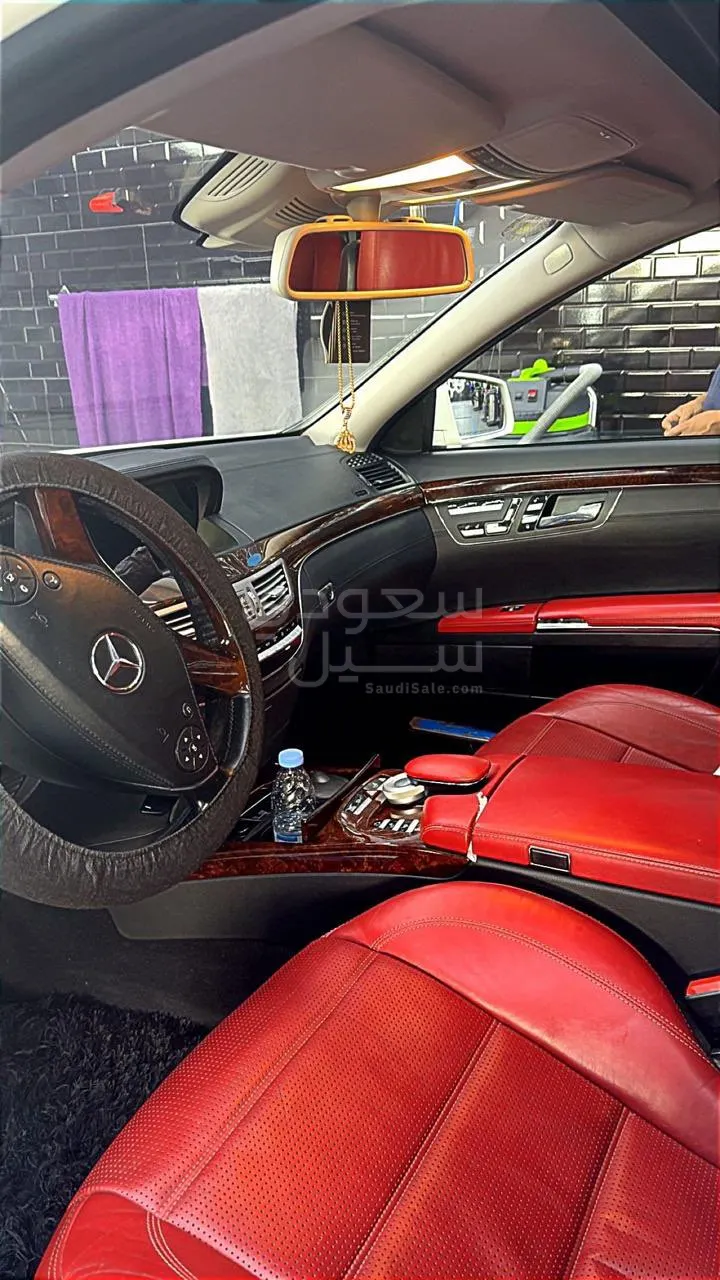 2013 مرسيدس - بنز إس 63 أي إم جي