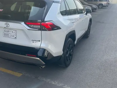 2025 تويوتا راف 4