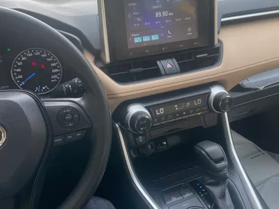 2025 تويوتا راف 4