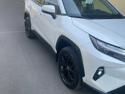 2025 تويوتا راف 4