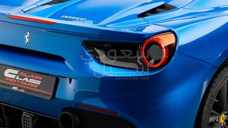 2017 فيراري 488