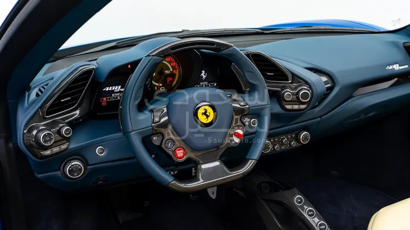 2017 فيراري 488