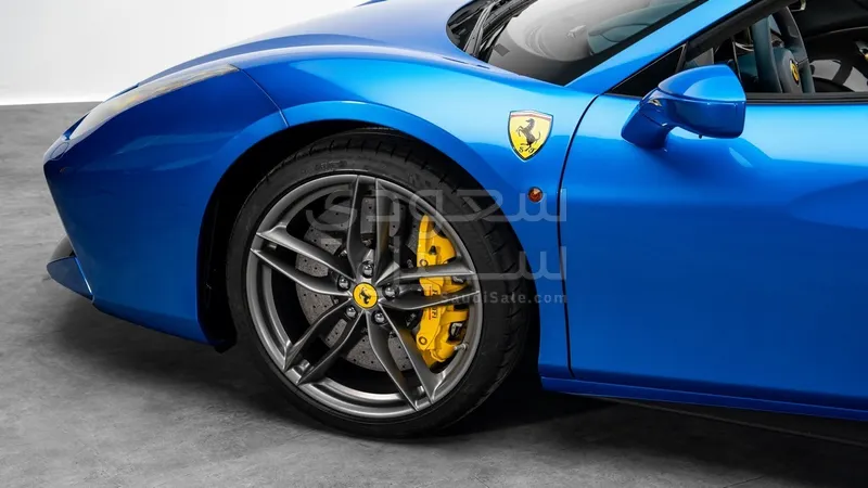 2017 فيراري 488