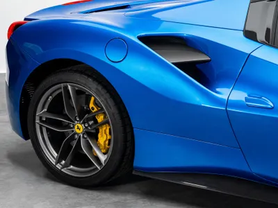 2017 فيراري 488