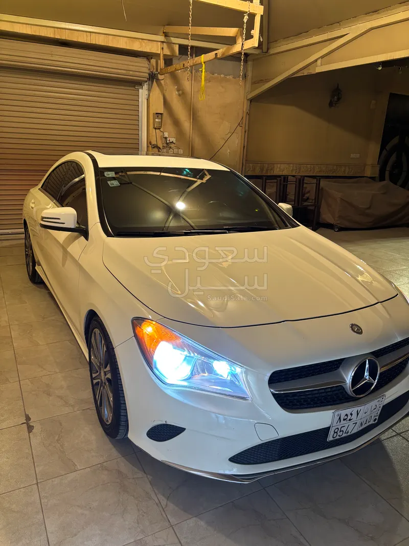 2017 مرسيدس - بنز سي إل أي