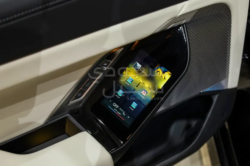 2026 بي ام دبليو الفئة السابعة 735أي