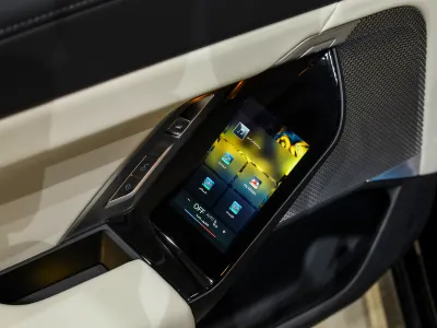 2026 بي ام دبليو الفئة السابعة 735أي