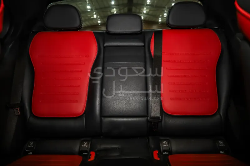 2024 مرسيدس - بنز سي 200