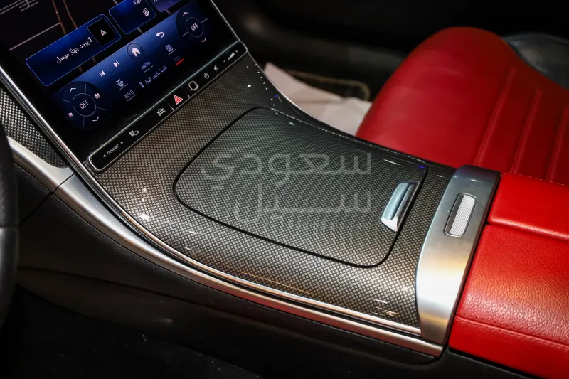 2024 مرسيدس - بنز سي 200