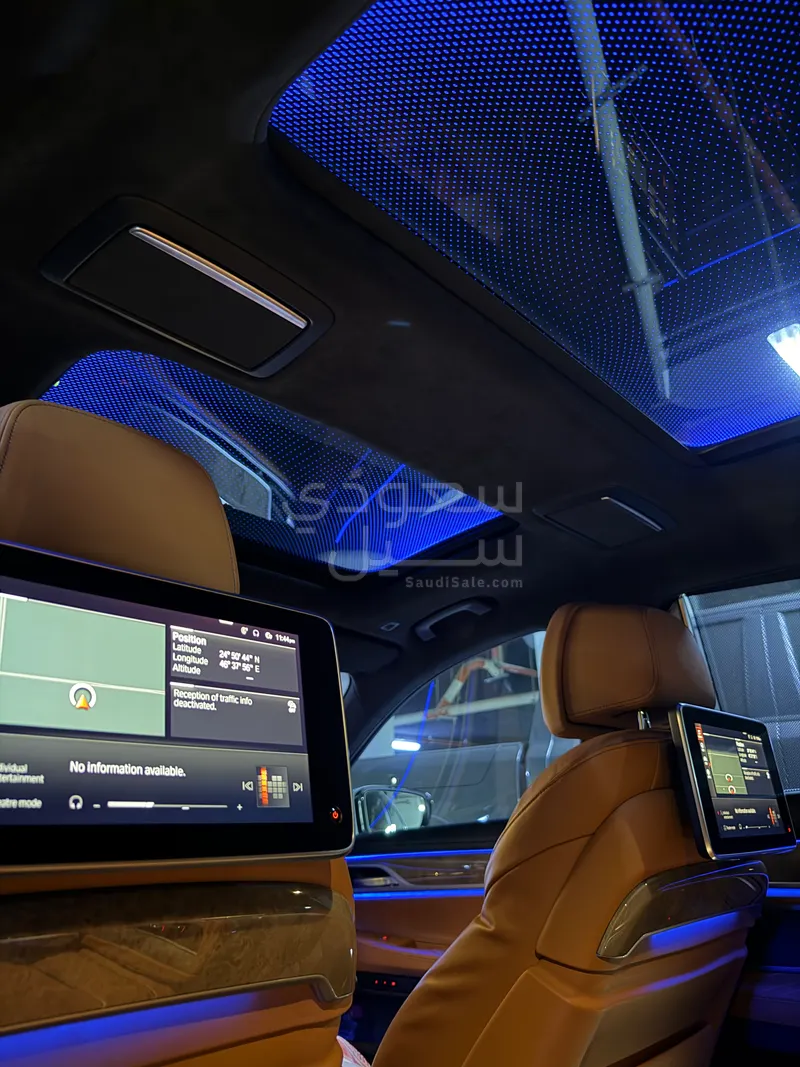 2021 بي ام دبليو الفئة السابعة 740 إل أي