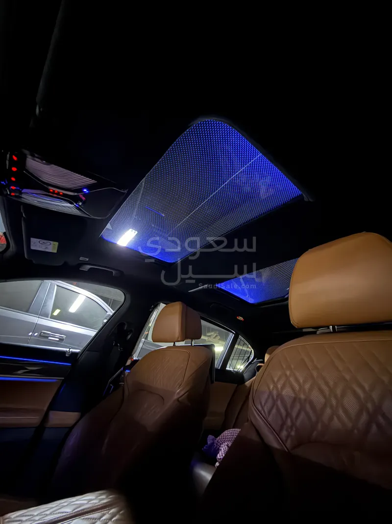 2021 بي ام دبليو الفئة السابعة 740 إل أي