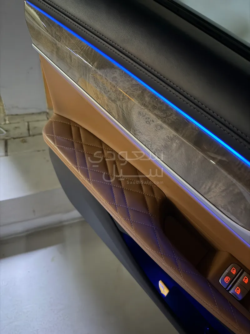 2021 بي ام دبليو الفئة السابعة 740 إل أي