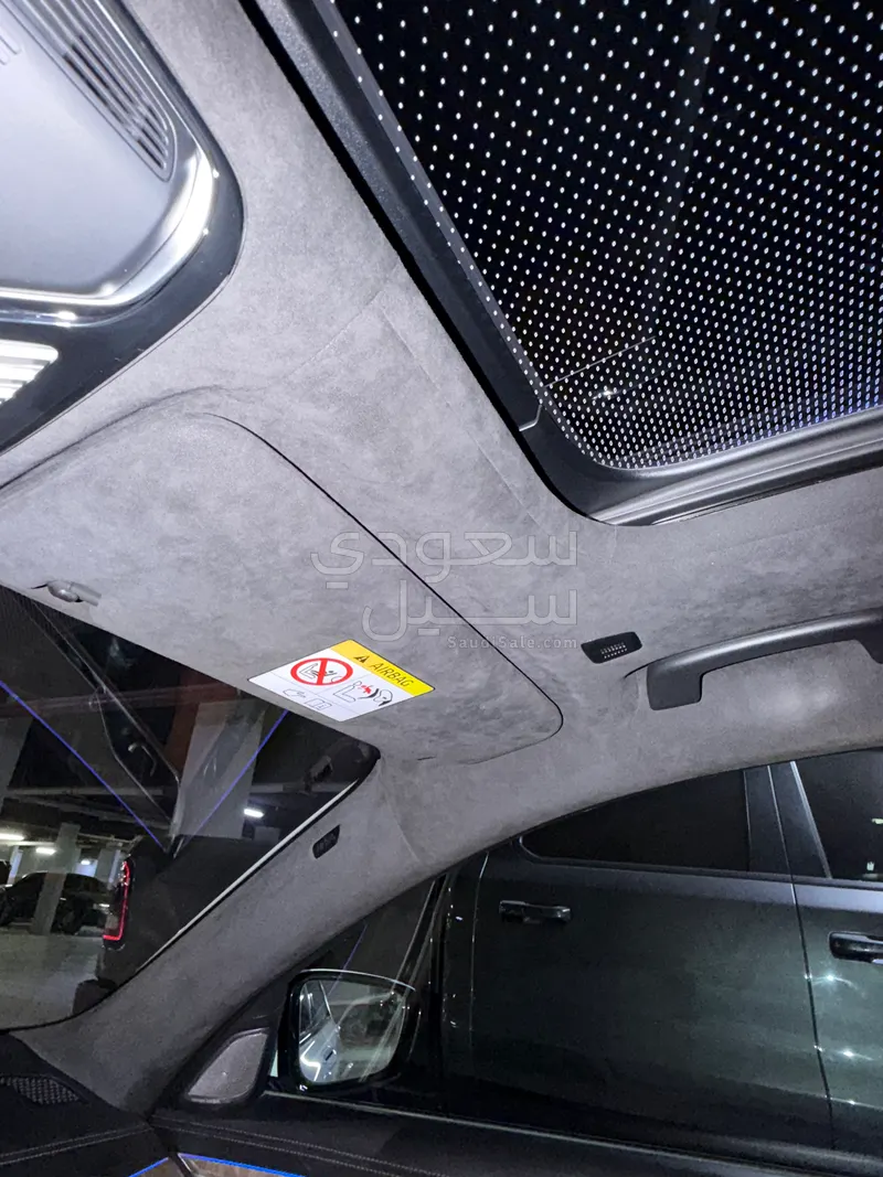 2021 بي ام دبليو الفئة السابعة 740 إل أي